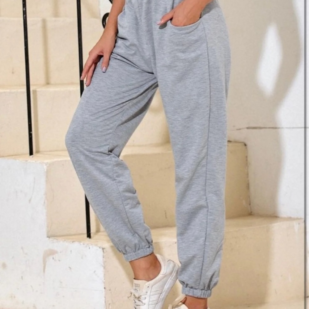 joggers 🤍
